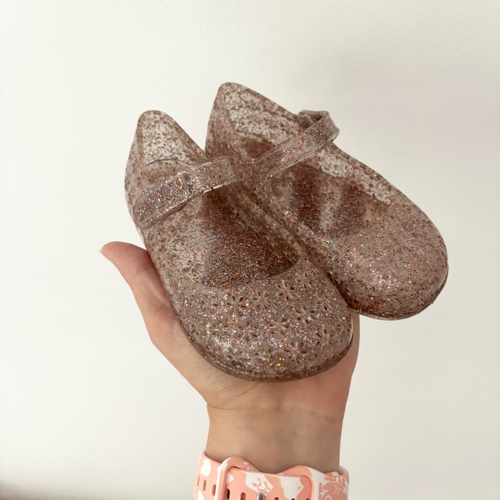 Old Navy Glittery Jelly Mary Jane Shoes size 6